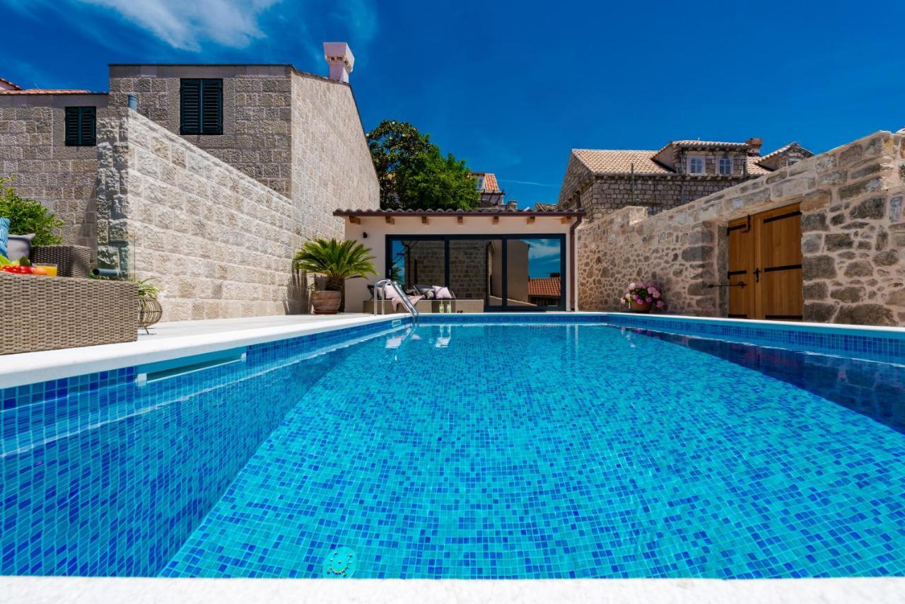Villa Luigi With A Pool Cavtat Eksteriør bilde