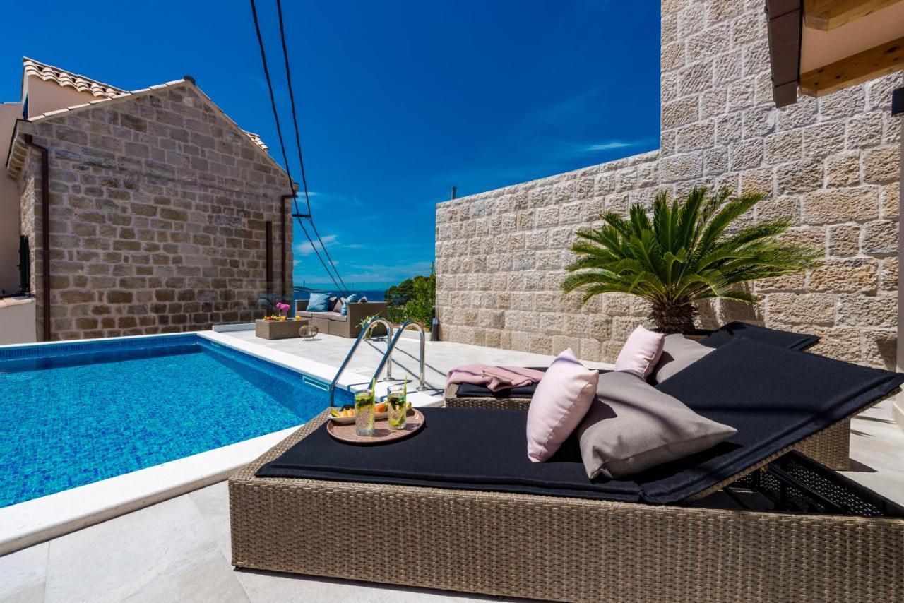 Villa Luigi With A Pool Cavtat Eksteriør bilde